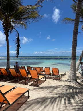 Oneiro Suites with Sea View